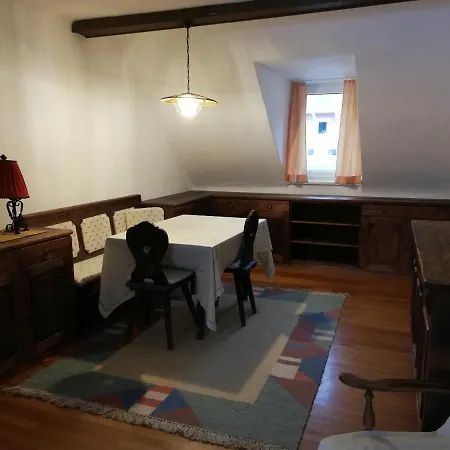 Апартаменты Schuhhaus Ganster